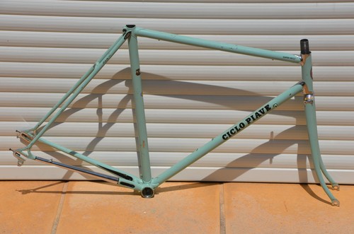 Vintage italian ciclo - vintage, piave